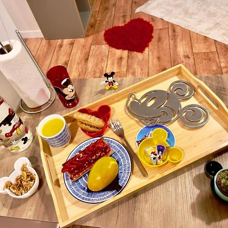 5 Min From Disneyland Cozy Retreat Apartment Montevrain Luaran gambar
